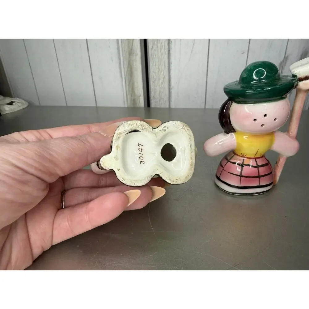 Vintage Lefton Anthropomorphic Farmer & Wife Salt & Pepper Shakers Jewel Eyes
